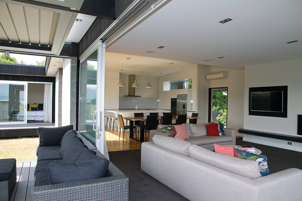 Modernes Wohnzimmer in Dunedin