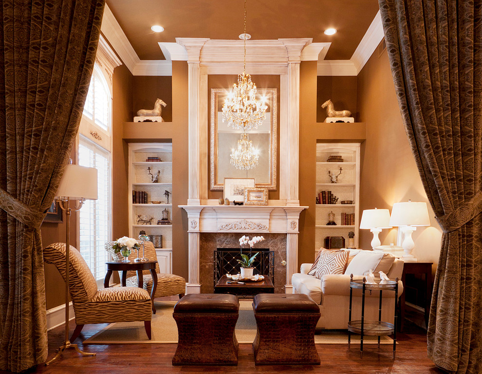 Bryon Nelson Parkway ResidenceSouthlake, TX Traditional Living