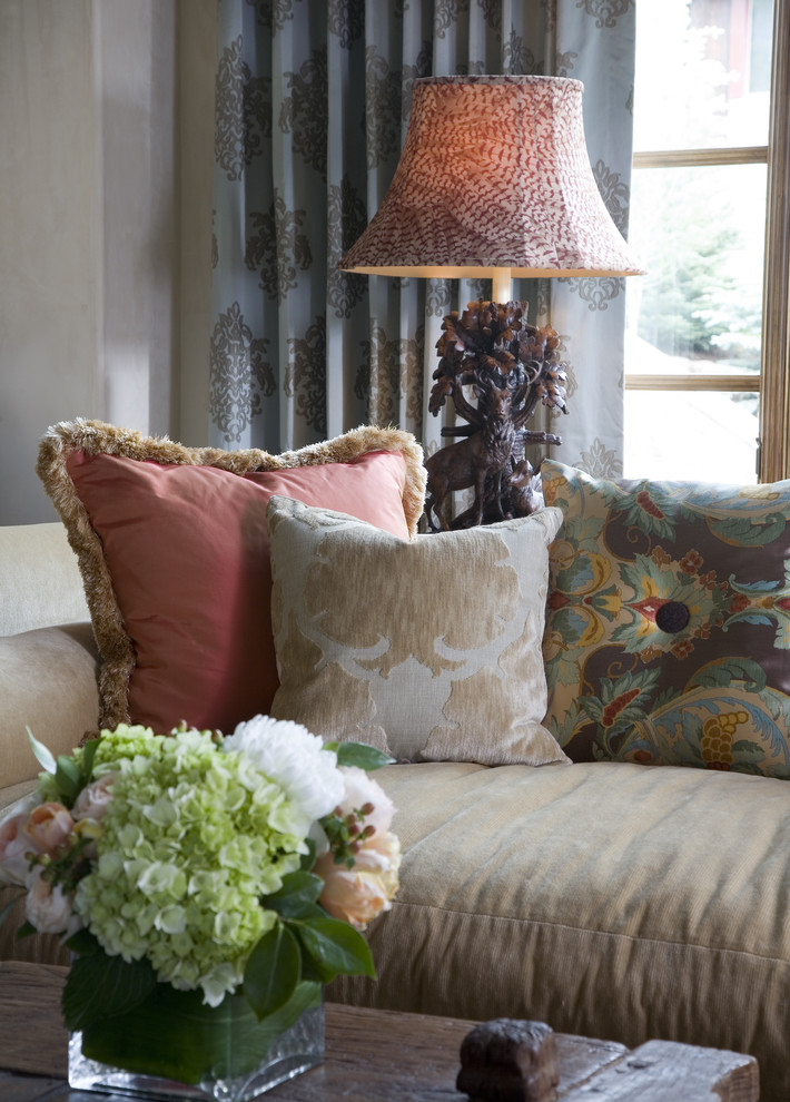 Mountain style living room photo in Denver