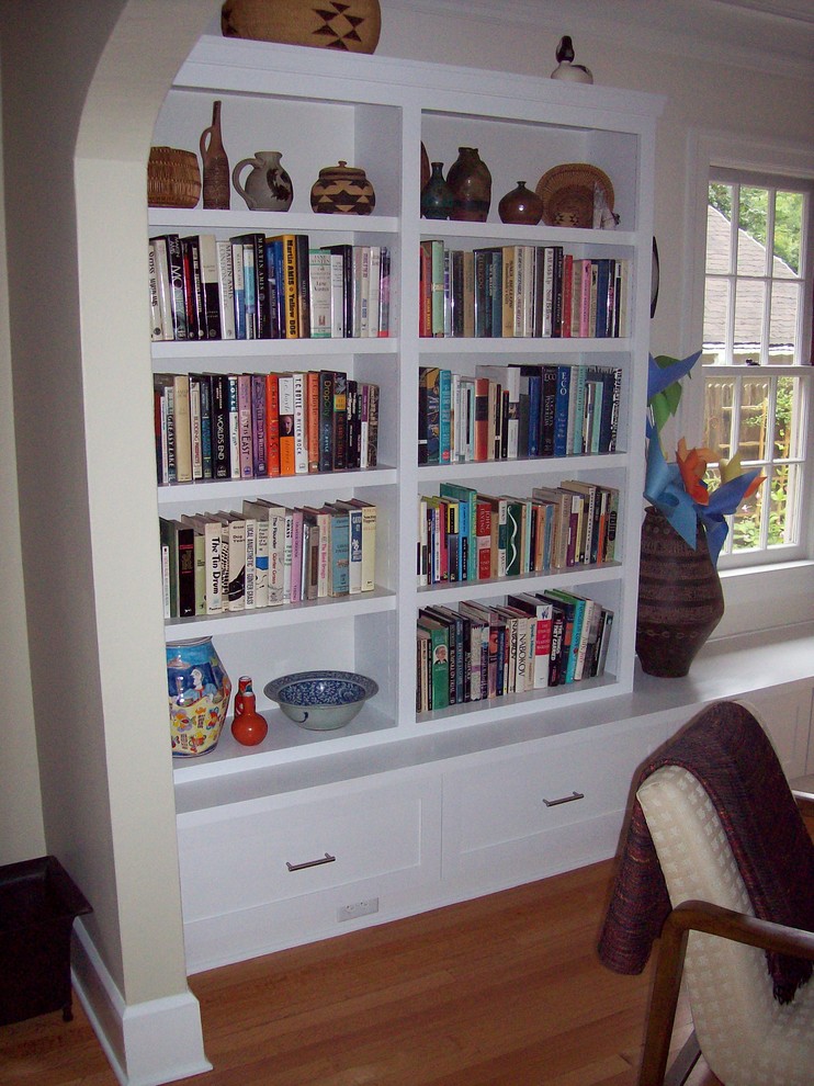 Built Ins, Bookcases, and Entertainment Centers Traditional Living