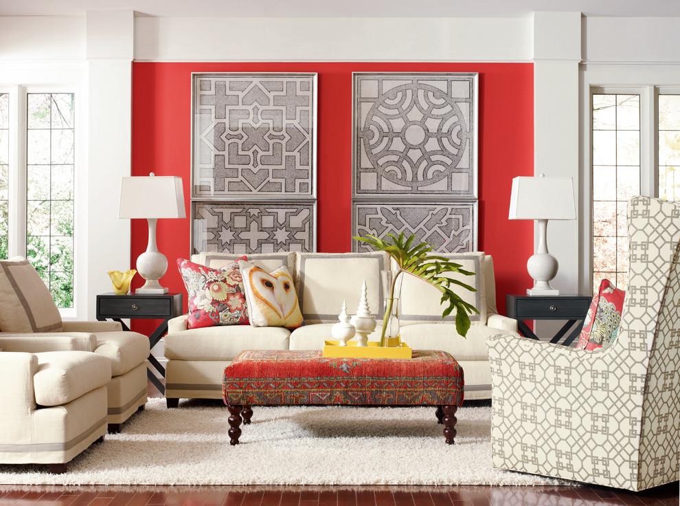 Exempel på ett eklektiskt vardagsrum, med ett finrum och röda väggar