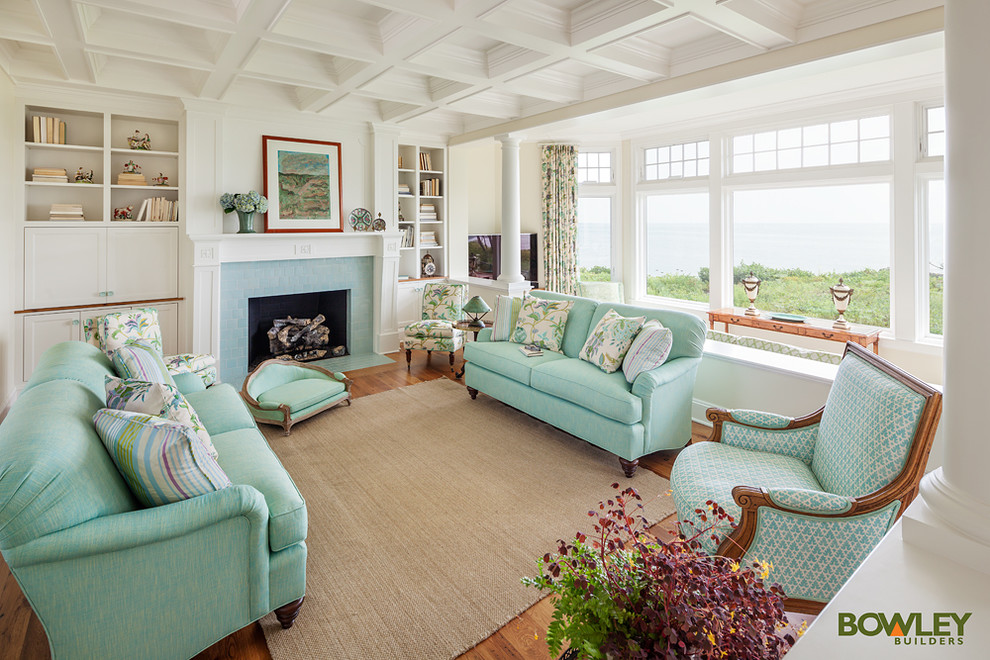 Inspiration for a transitional living room remodel in Portland Maine