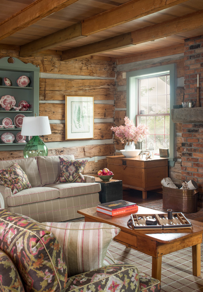 Living room - farmhouse living room idea in Toronto