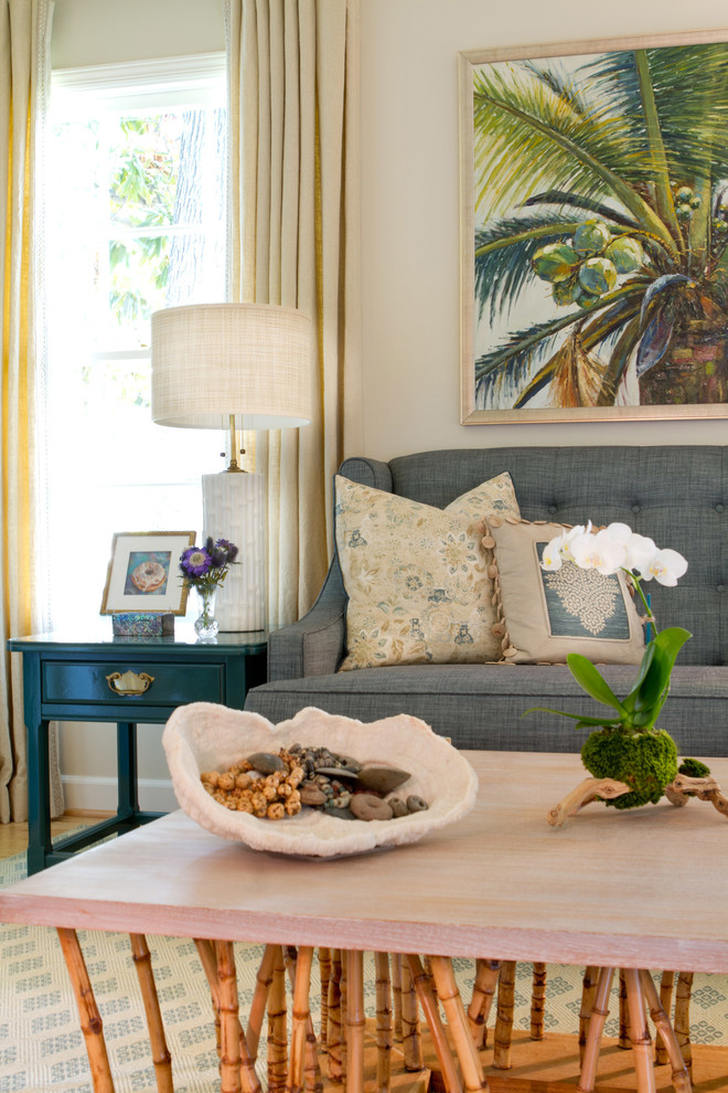 Inspiration for a coastal living room remodel in Los Angeles