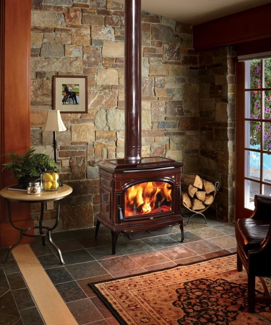 Cape Cod Hybrid-Fyre™ Wood Stove - Rustic - Living Room - Seattle - by Lopi  | Houzz UK