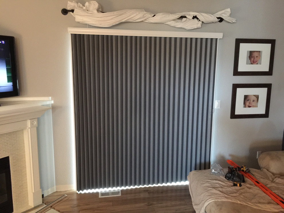  Cellular & Shades Contemporary Living Room Seattle