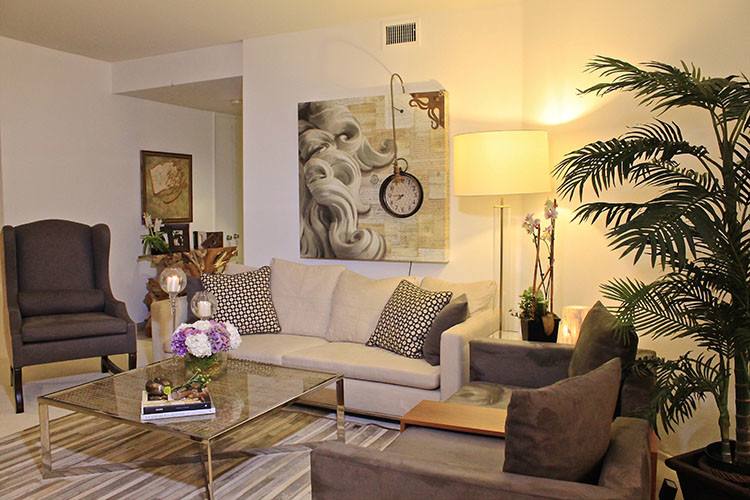 Inspiration for an eclectic living room remodel in Los Angeles
