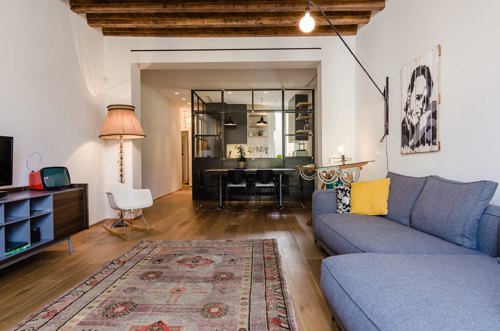 Stilmix Wohnzimmer in Mailand