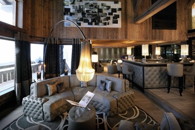 Inspiration for a rustic living room in Other.