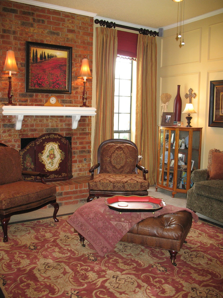 Chandler Living room Traditional Living Room Dallas by Perkins