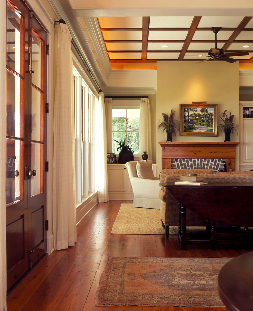 Charleston Coastal Cottage Living Room Traditional Living Room