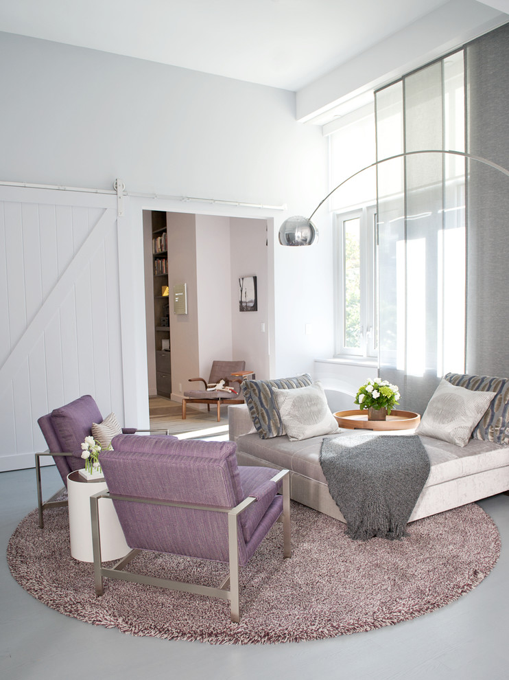 Idee per un grande soggiorno contemporaneo stile loft con pareti bianche, pavimento in marmo e nessuna TV