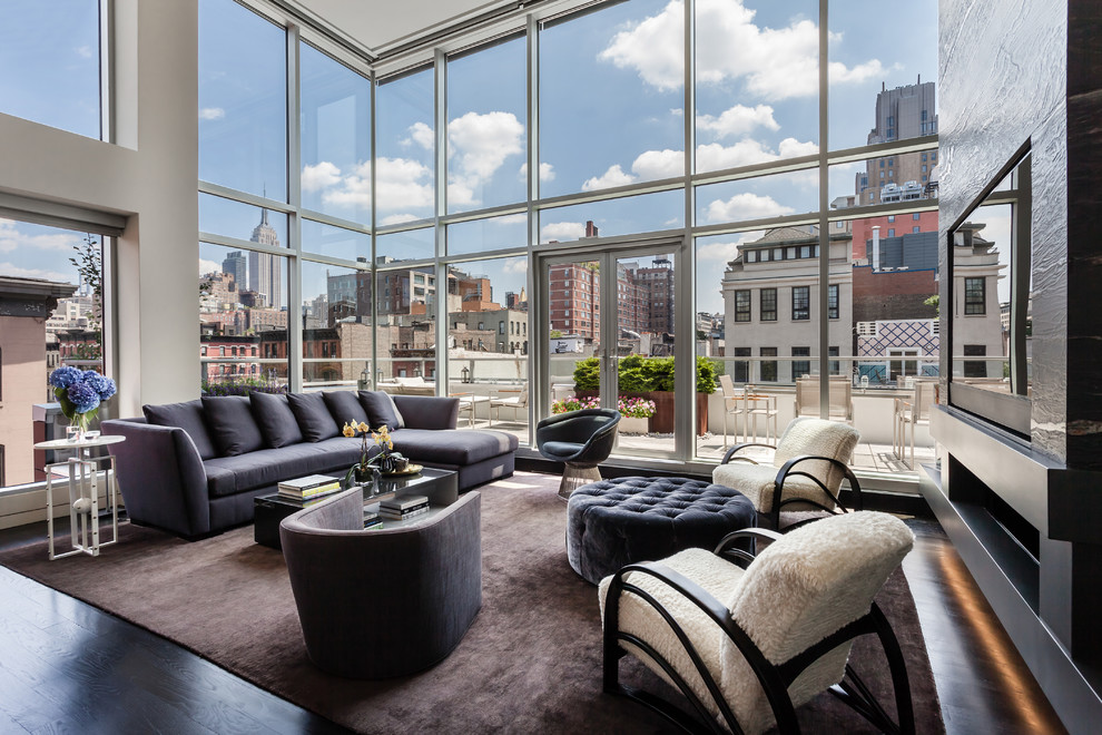 Inspiration for a contemporary living room remodel in New York