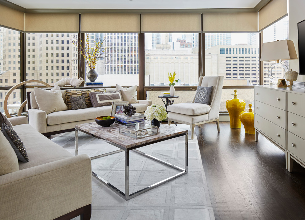 Foto di un soggiorno design con parquet scuro e pavimento marrone
