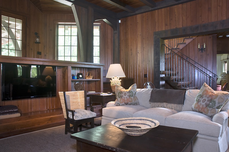 This is an example of a rustic living room in Atlanta.