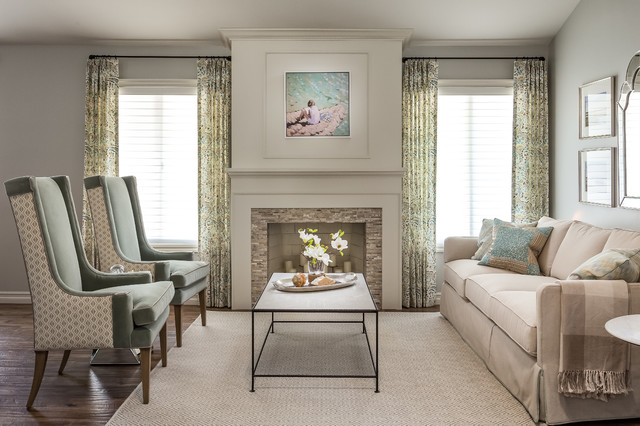Classic Elegant Living Room with Traditional Sofa and Accent Chairs -  Traditional - Living Room - San Diego - by 7 Sisters Interiors | Houzz UK