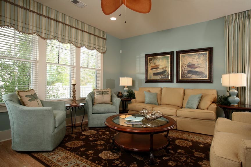 Island style living room photo in Wilmington