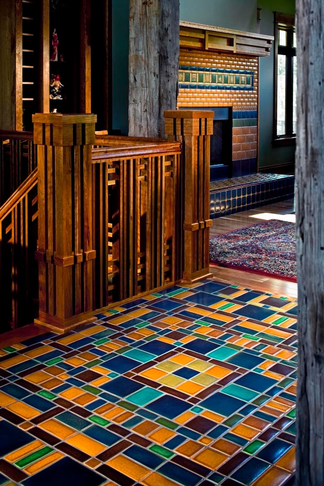 Imagen de salón de estilo americano con suelo de baldosas de cerámica y suelo multicolor