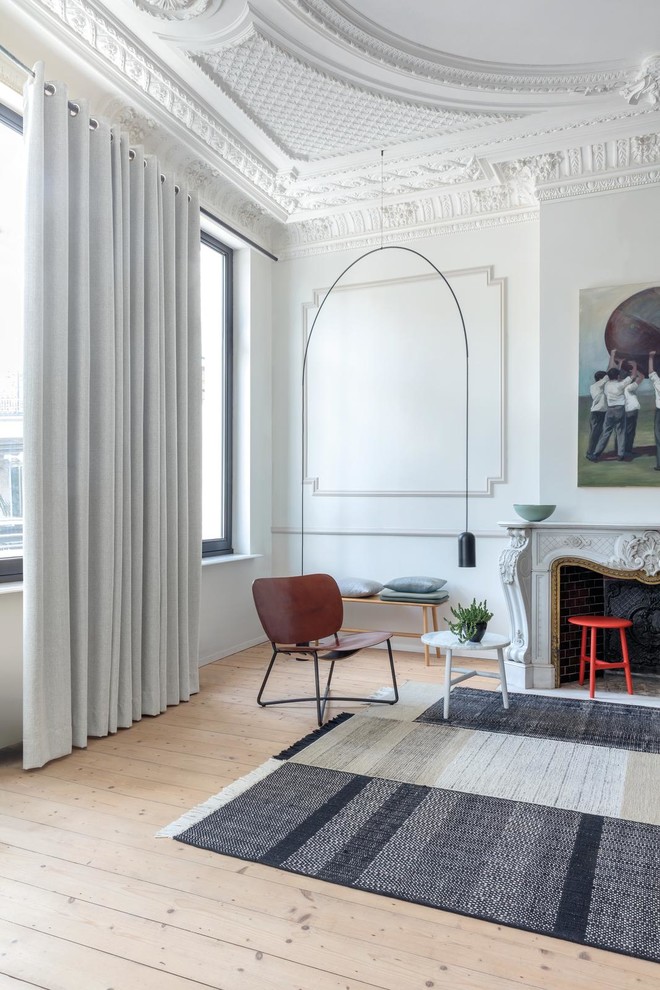 Color Theory Vol. IV Drapery & Multipurpose Fabrics Modern Wohnbereich Vancouver von