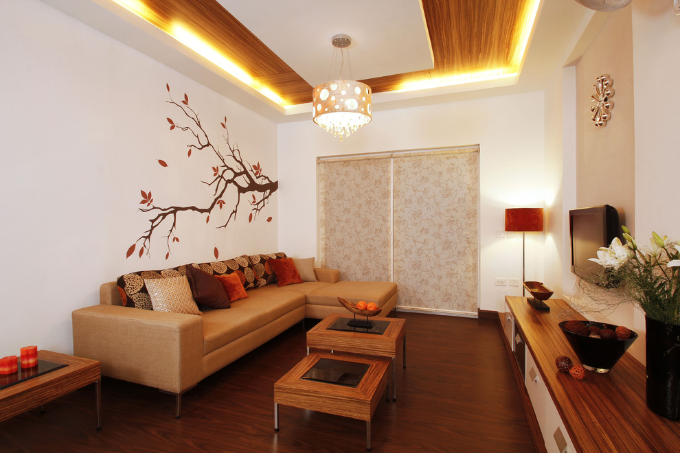Modernes Wohnzimmer in Bangalore
