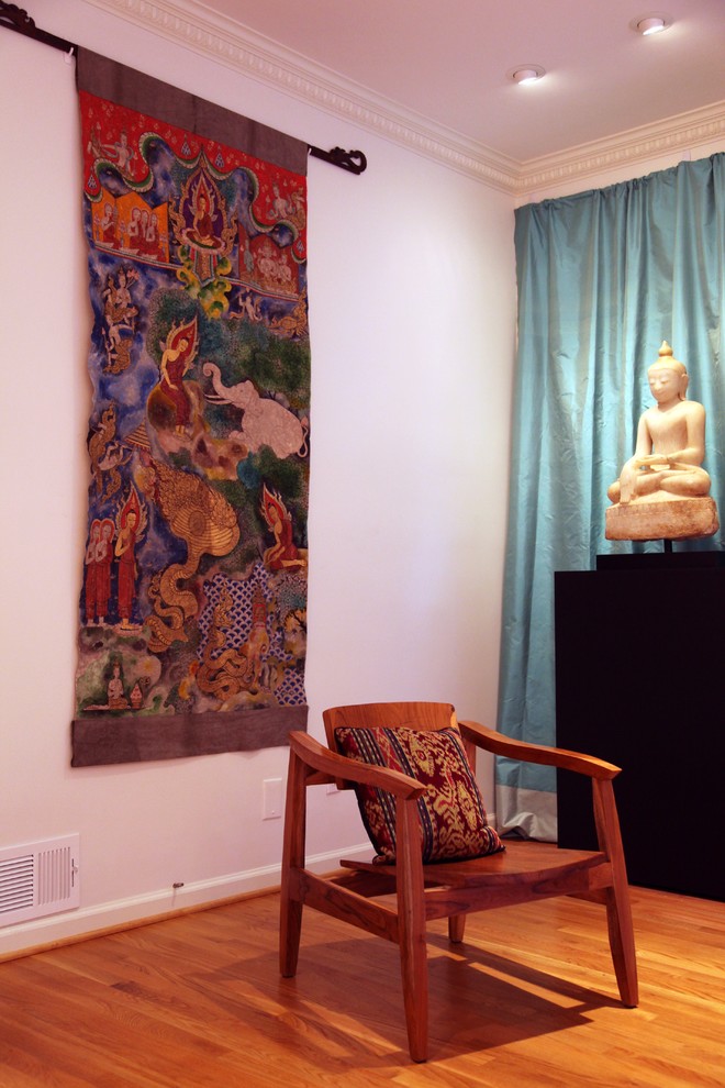 Zen living room photo in Atlanta