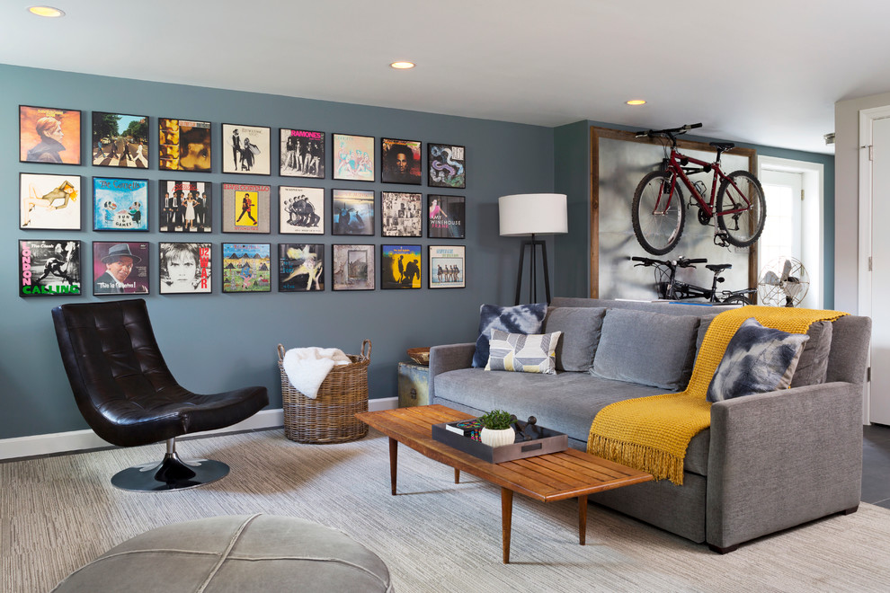 Offenes, Mittelgroßes Modernes Wohnzimmer ohne Kamin mit grauer Wandfarbe, Keramikboden und Multimediawand in Washington, D.C.