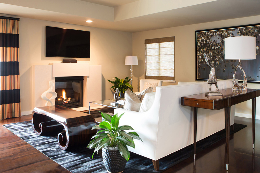 Medium sized contemporary living room in Los Angeles.