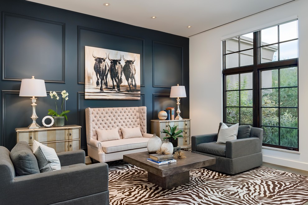 Foto di un grande soggiorno classico con pareti blu, pavimento in cemento e pavimento grigio