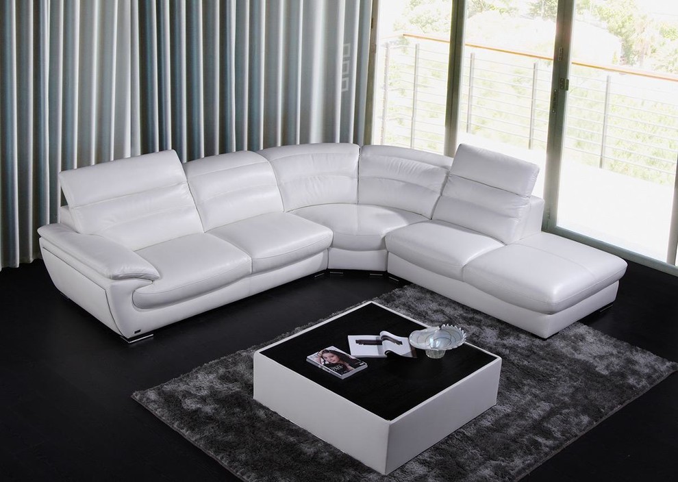 Contemporary White Leather Sectional Sofa with Retractable