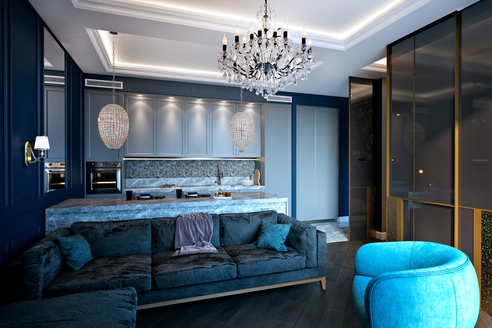 Свежая идея для дизайна: открытая гостиная комната среднего размера в классическом стиле с синими стенами, полом из керамической плитки, стандартным камином, фасадом камина из камня, телевизором на стене и коричневым полом - отличное фото интерьера