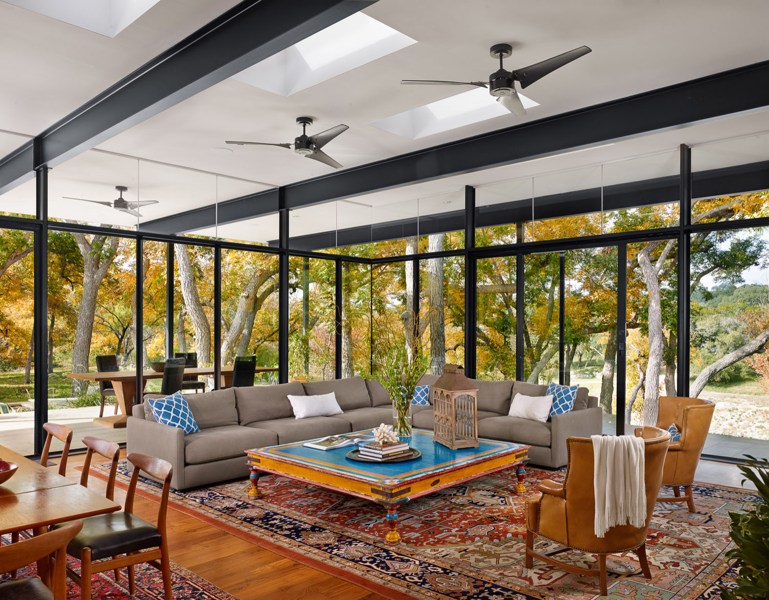 リビング ペルシャ絨毯 のインテリア実例画像 21年9月 Houzz ハウズ