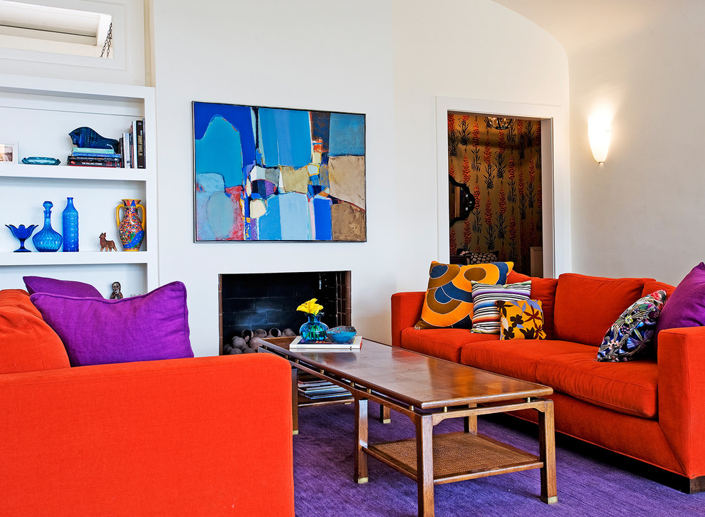 Идея дизайна: парадная, открытая гостиная комната среднего размера в стиле фьюжн с белыми стенами, ковровым покрытием, стандартным камином, фасадом камина из дерева и фиолетовым полом без телевизора