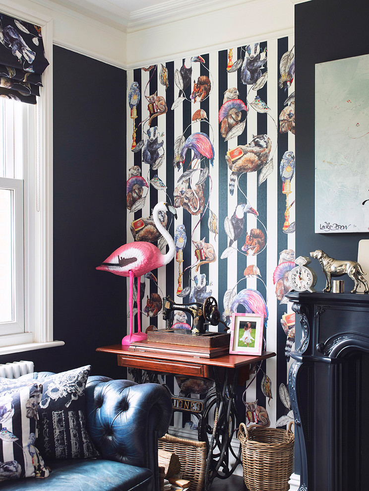 Example of an eclectic living room design in Berkshire