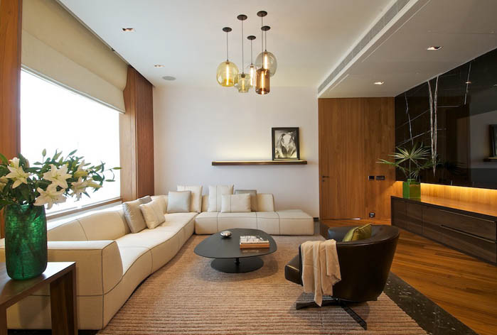 Example of a trendy living room design in Delhi