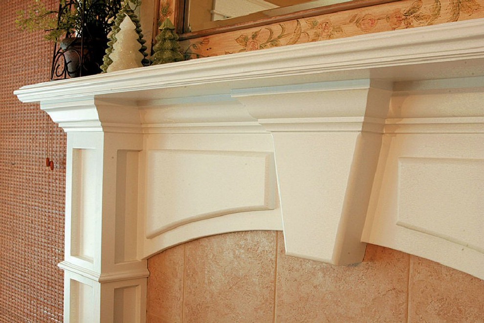 Custom Mantle Millwork Traditional Living Room Grand Rapids by