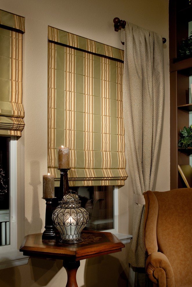 CUSTOM ROMAN SHADES ROMAN BLINDS Volari Custom Roman Shades Modern Living Room