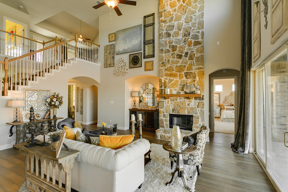 Dallas, Texas Signature Monarch Lakes of La Cima Living Room