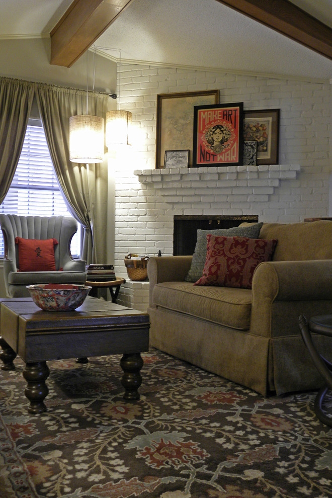 Источник вдохновения для домашнего уюта: гостиная комната в стиле фьюжн