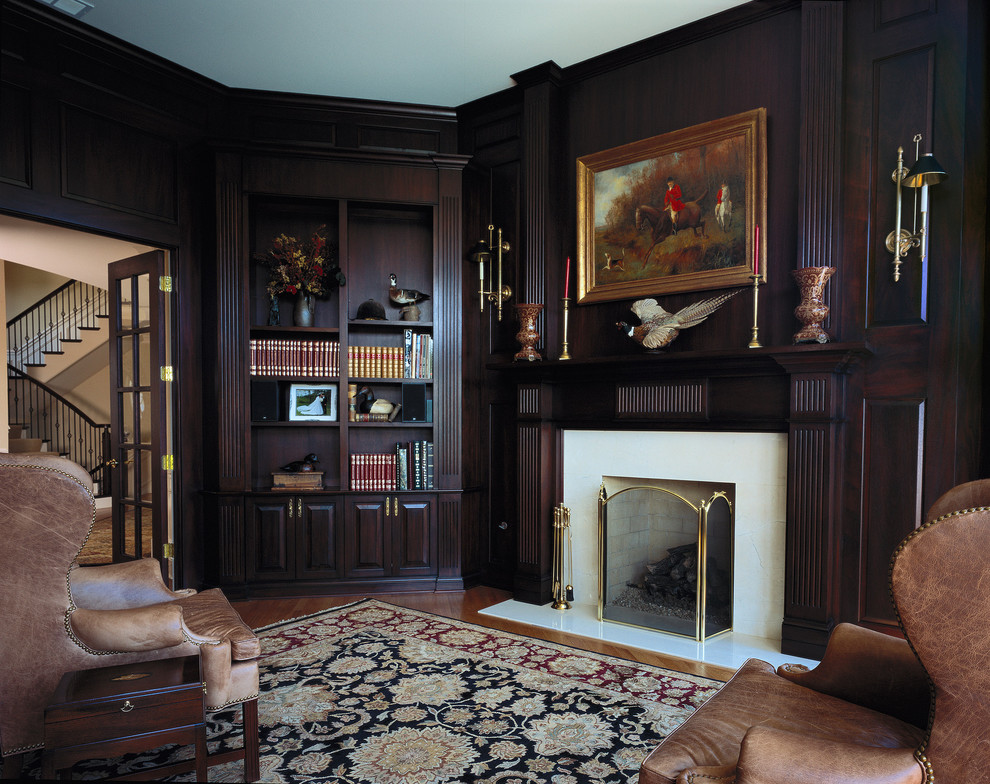 Ejemplo de salón tradicional extra grande con suelo de madera en tonos medios