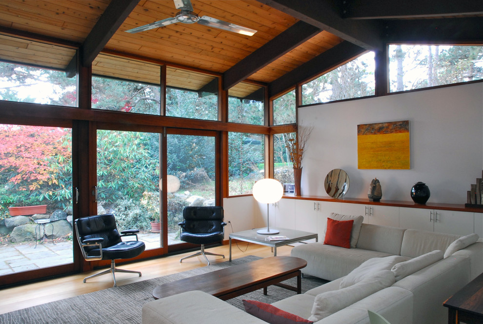 Deck House Family Room - Midcentury - Living Room - Boston - by Hammer ...