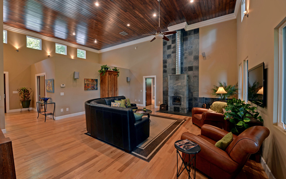 Example of a trendy living room design in Atlanta