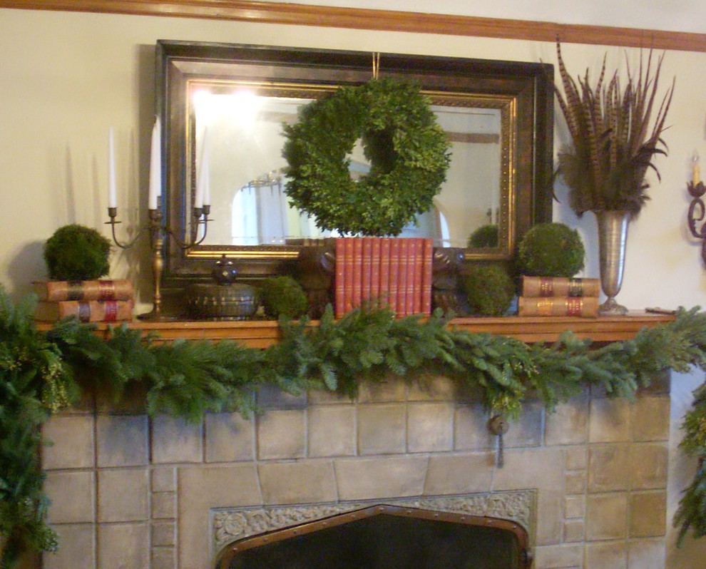 Living room - traditional living room idea in Portland