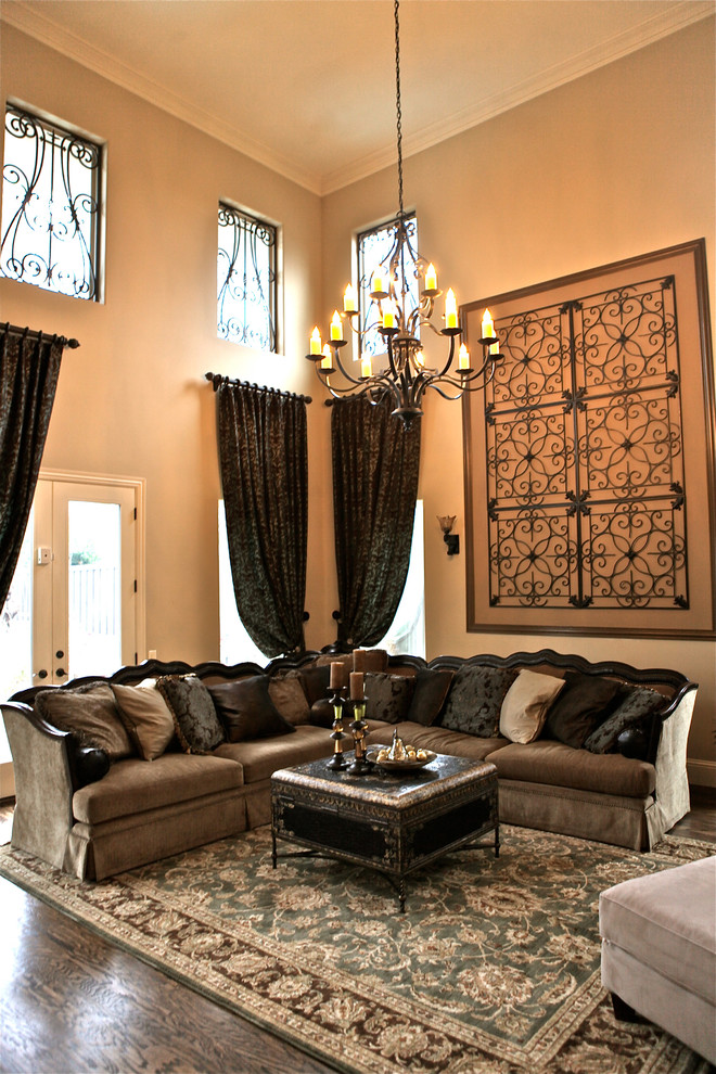 Living room - traditional living room idea in Baltimore