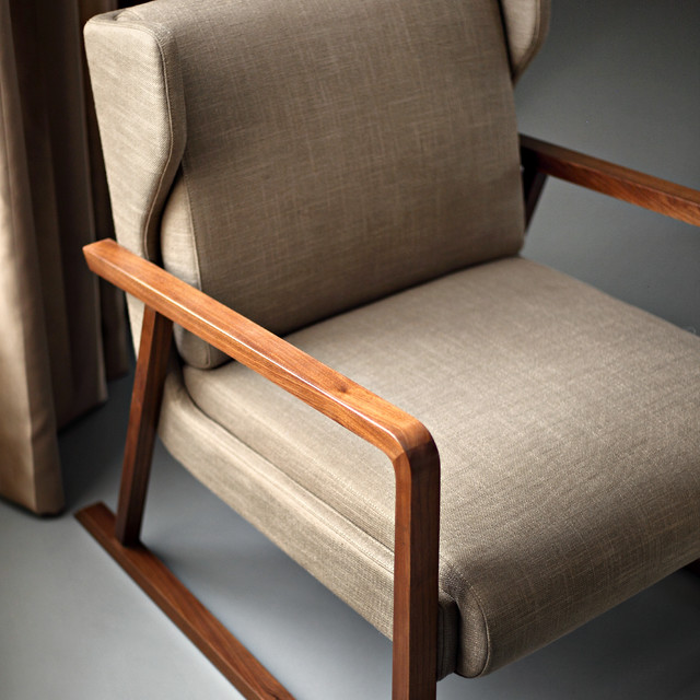 Dubai Furniture Revo Armchair Minimalistisch Wohnbereich