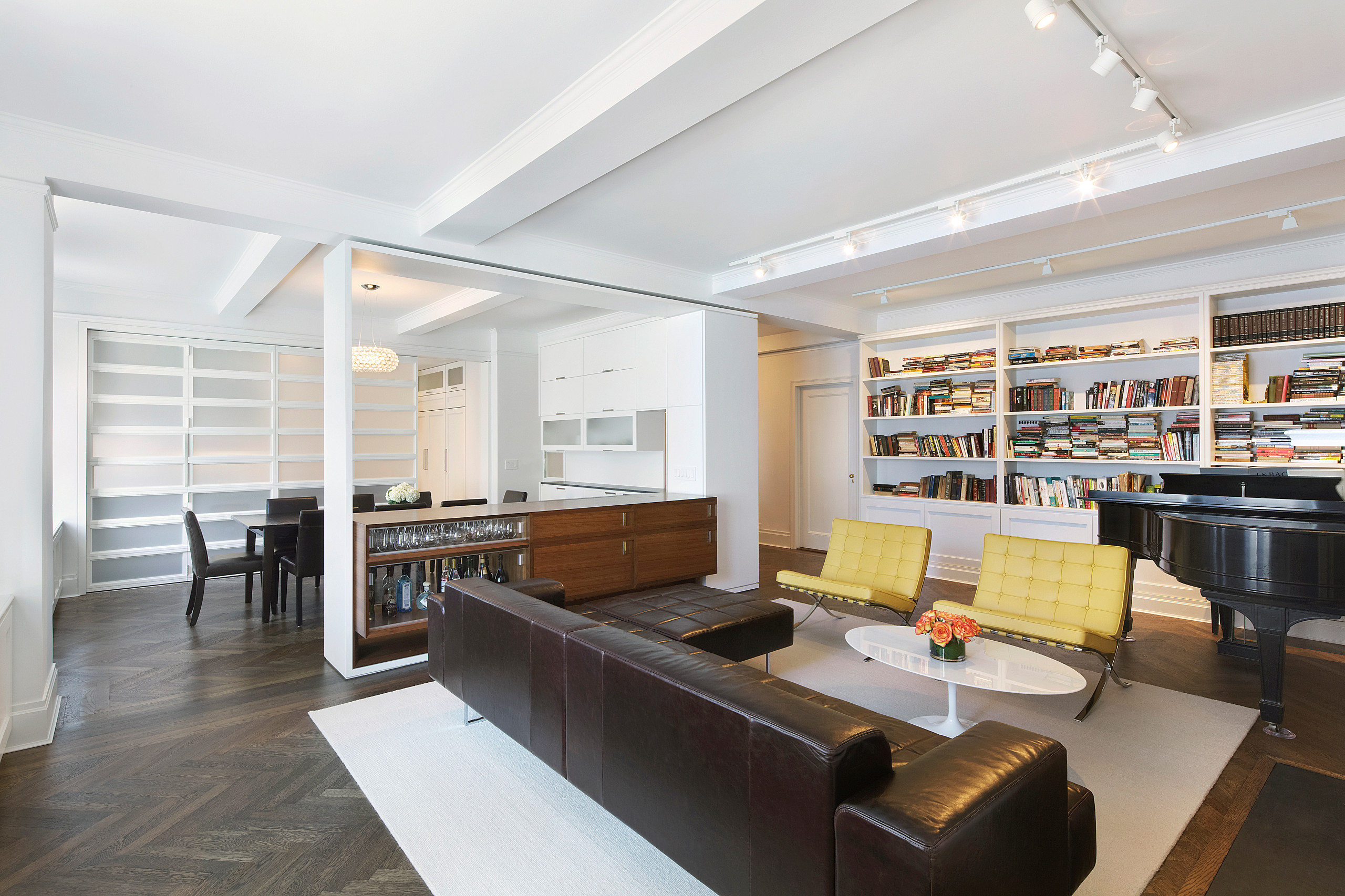 E90th St Nyc Prewar Apartment Renovation Modern Living Room New York By Balestri Architects Houzz