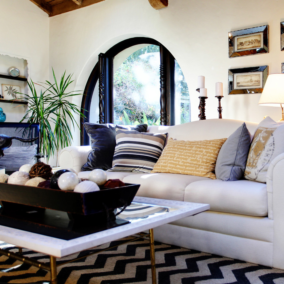Tuscan living room photo in Los Angeles