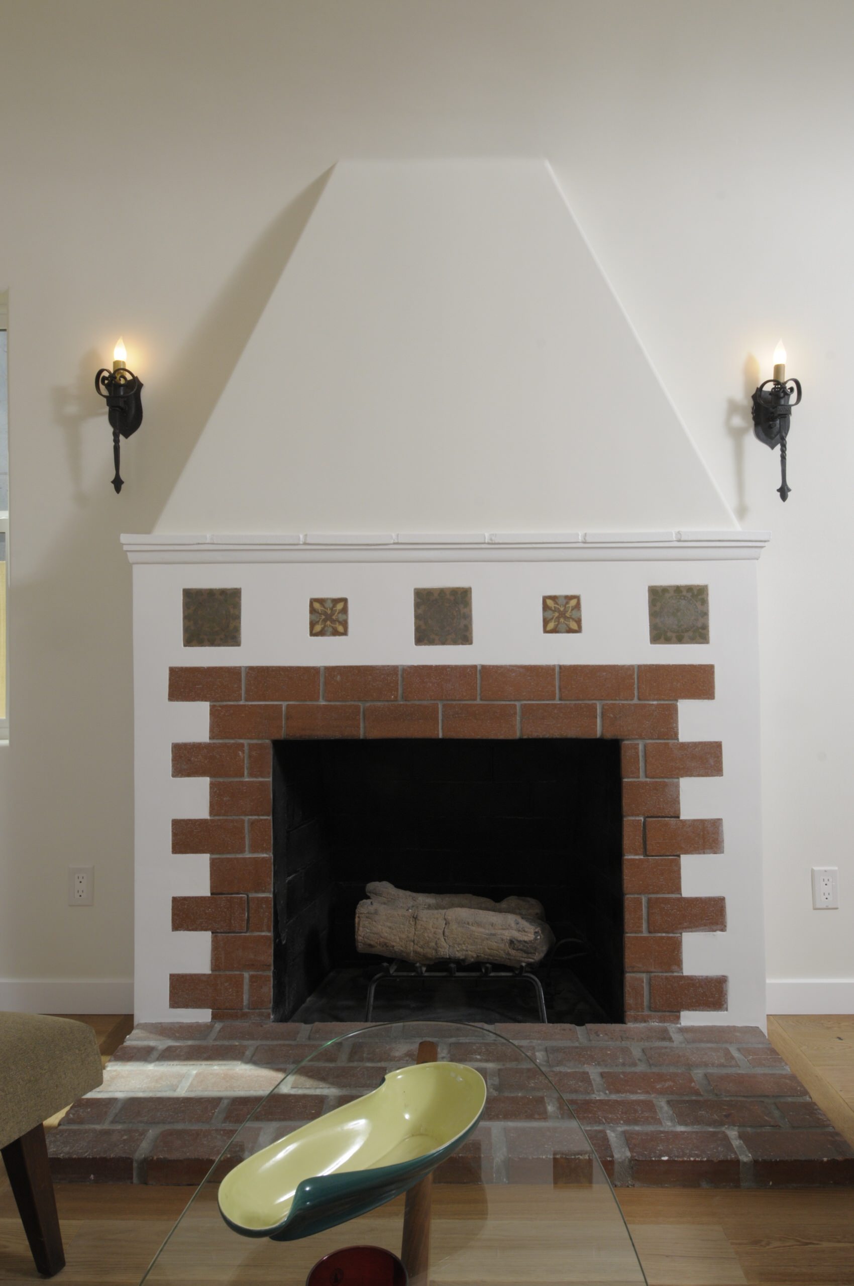 75 Mediterranean Living Room with a Standard Fireplace Ideas You'll Love -  November, 2022 | Houzz