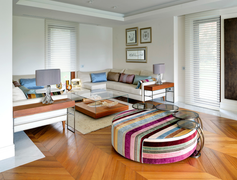 Immagine di un soggiorno minimal con sala formale