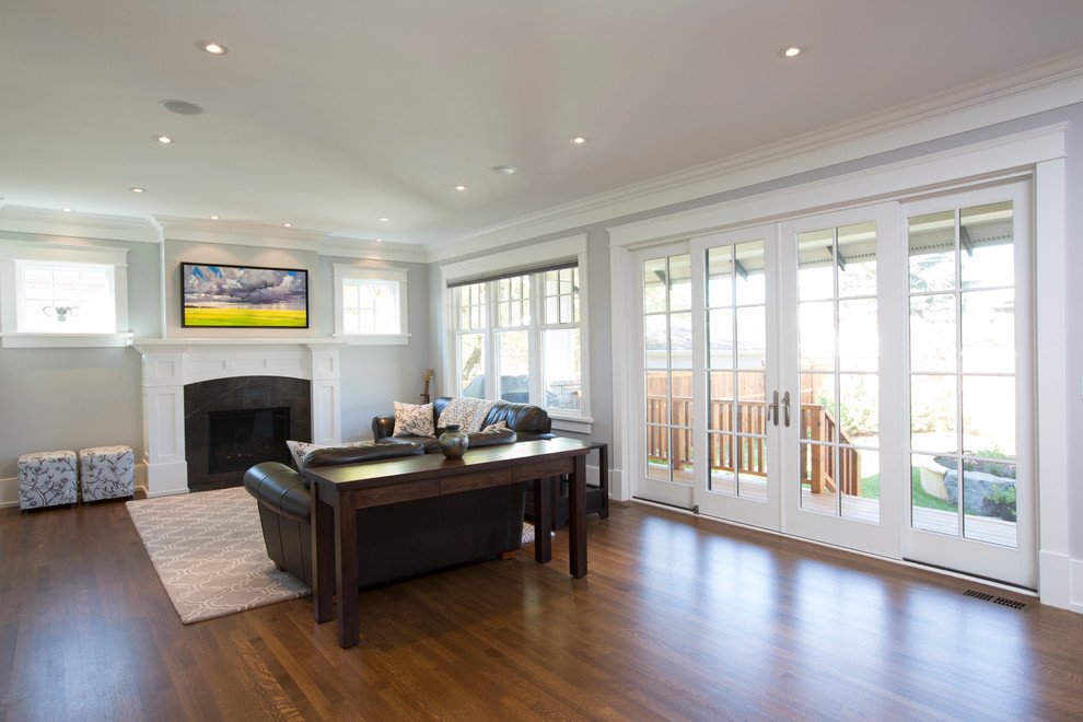 Elboya Traditional Living Room Calgary by Stonebridge Crafted