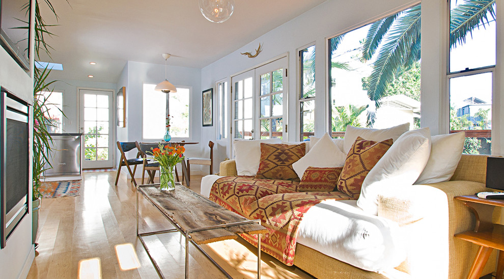 Inspiration for a small contemporary living room remodel in Los Angeles with white walls